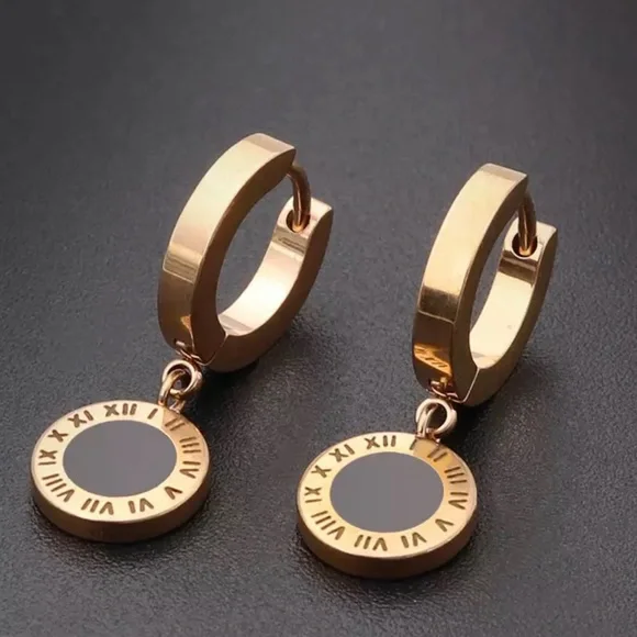 Black and Gold Disc Women Dangle Earrings by Grathia Cero - Picture 2 of 6